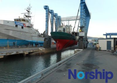 port hinchinbrook boat maintenance